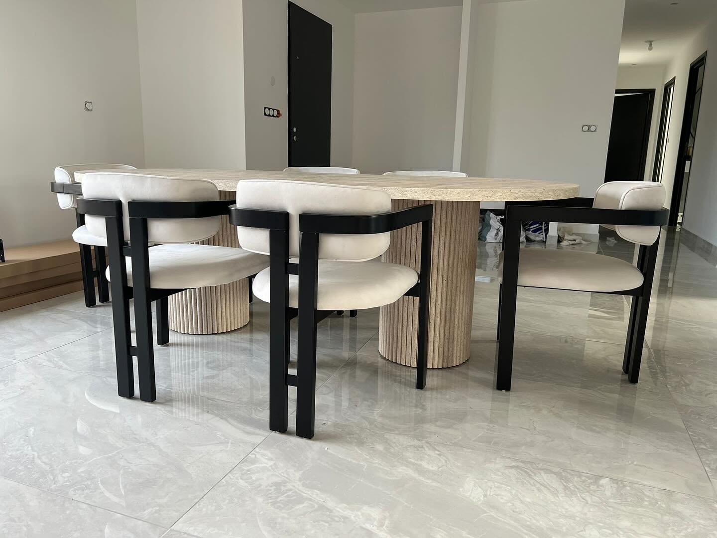 Table à Manger Nevada avec Chaises RIDYA