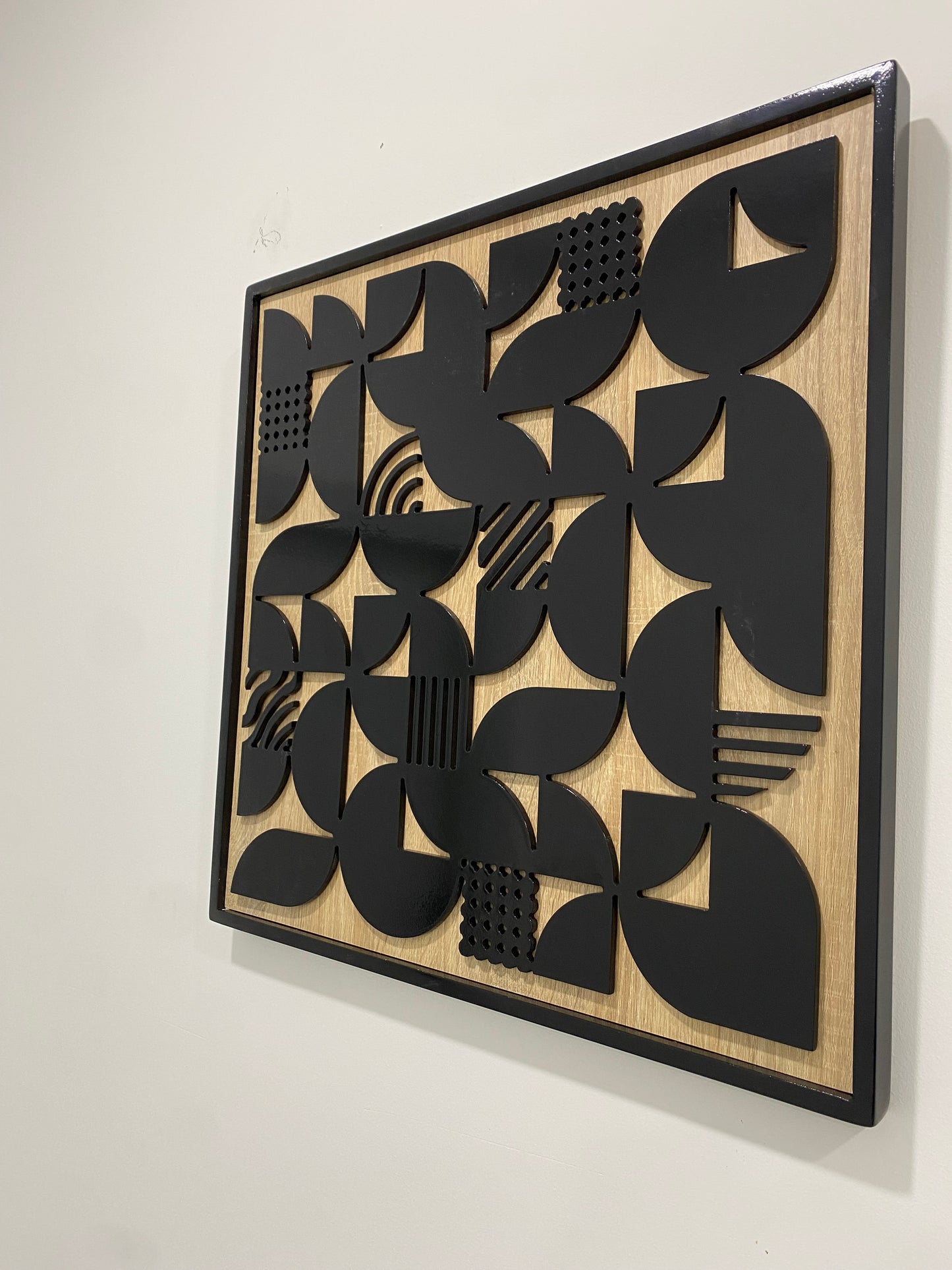 GEOMETRIC ABSTRACT