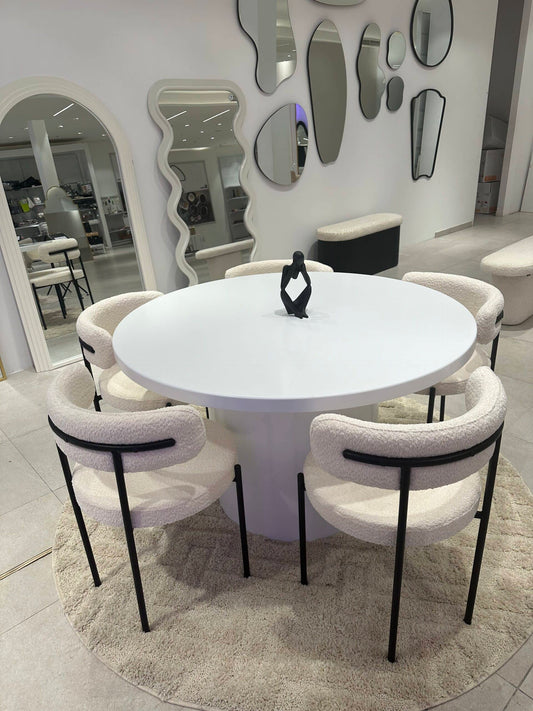 Table à manger ronde + 5 chaises ronde
